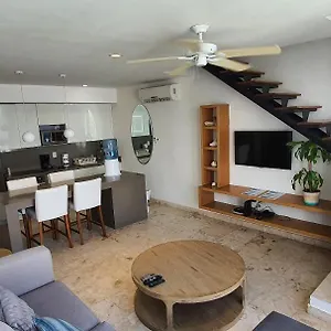 Departamento Con Terraza Excelente Ubicación Y Wifi Playa del Carmen